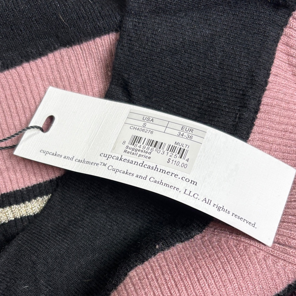 Cupcakes and Cashmere Nadria Sweater - Picture 5 of 8